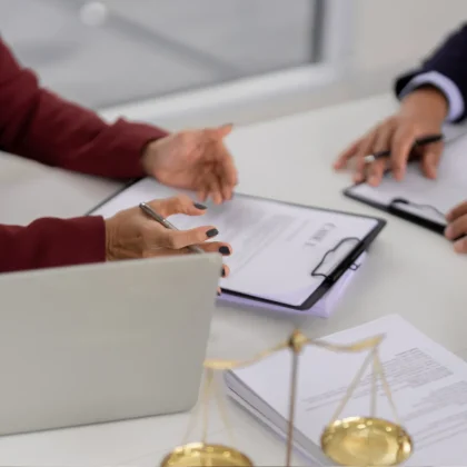 Nakazy zapłaty – skuteczna pomoc prawna